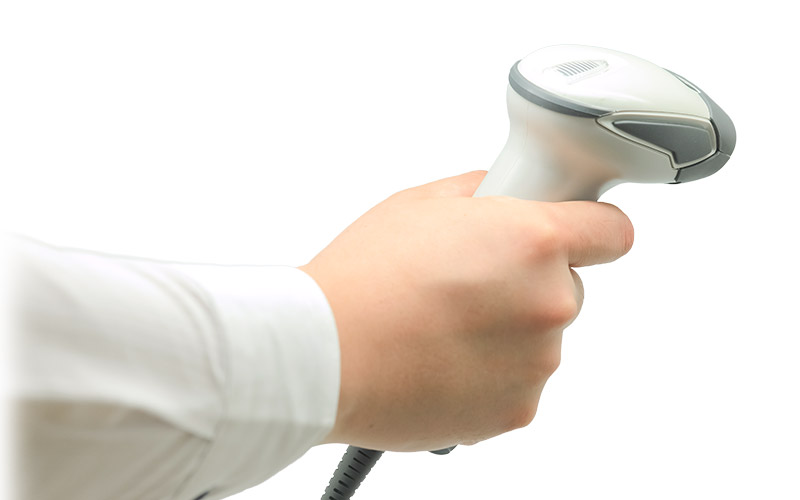 DS-2300バーコードリーダーを手に持った様子。