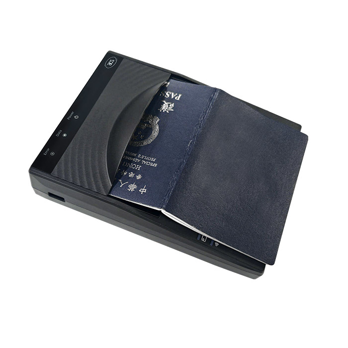 AIR60U-A2の側面に接触式ICカードスロットを搭載